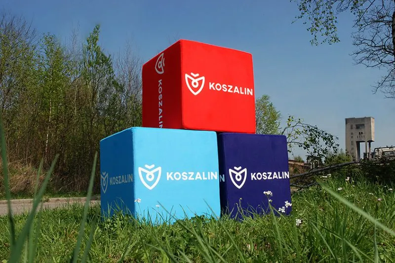 Reklamowe pufy kostki - podczas jakich wydarzeń sprawdzą się najlepiej?